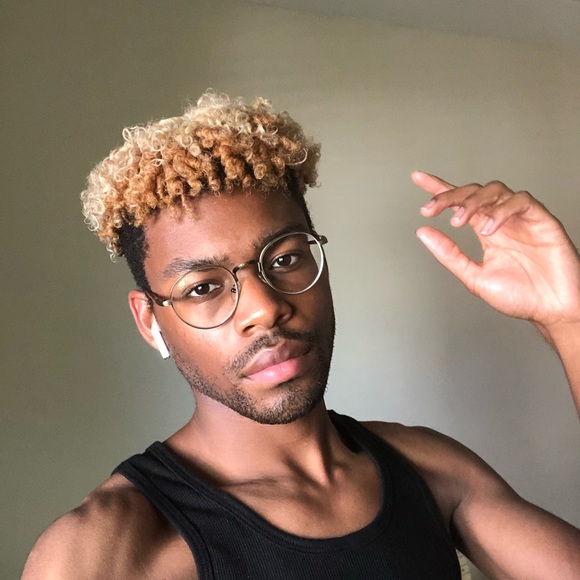 Meet your Posher, Joshua - Picture 1 of 1